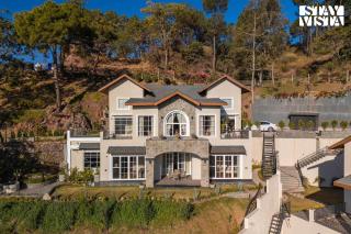 StayVista at Ilika - Heated Infinity Plunge Pool and Jacuzzi - 0