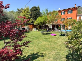 RedHouse Pesina - 7