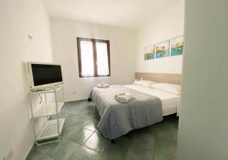 LaureLivingHoliday Home Cala Gavetta 01 - 2