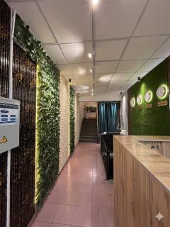 Family Hotel Parkent - 1