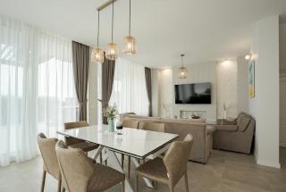 Luxury 3 bedroom villa with Private pool, jacuzzi and sea view - 5