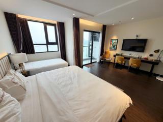 Sapphire Hạ Long Aurora Apartment - 1