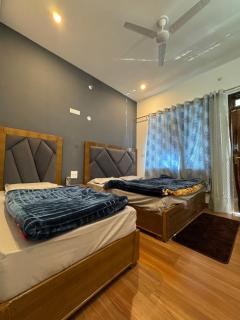 Hotel chopta view - 2