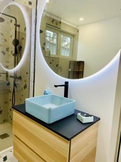Spacious house with swimming pool 10 min from Avignon - 2