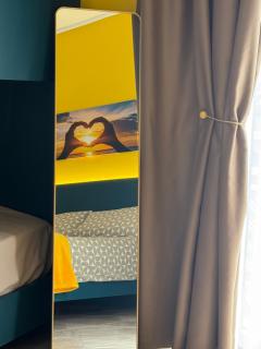 HOUSE on sunday SOLE - 6