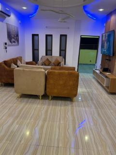 Villa 2 chambre salon vers Jardin 2000 - 8