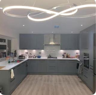 Bushy Hill Drive GU1 2UG - 0