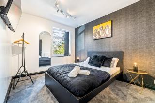 Modern 2 Bedroom Apartment with Free Parking in Moseley - 9