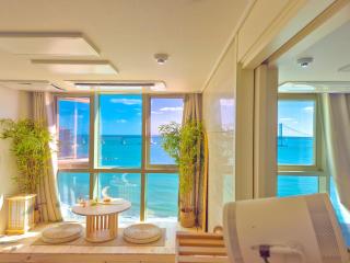 #광안대교 정면뷰 #드론쇼 명당 #100인치 4K빔 #Playstation #무료주차 - 4