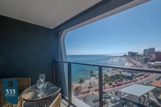 Visite a orla da Barra com vista ampla para o mar - 9