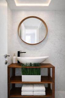 Grand Seaview Retreat - walk to the beach - 4