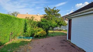 Chalet proche Circuit des 24h du Mans dans un grand jardin - 6