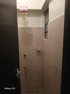 Makasembo Stylish One-Bedroom - 5