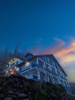 The Blue Mont Sojha Jibhi - 0