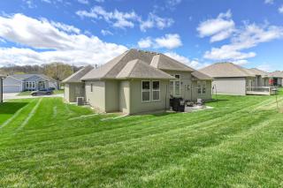 World Cup stay at a golf course retreat! - 2