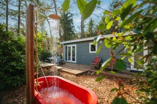 Lodge LØUA - Luxe Boshuisje met verwarmd Buitenbad - 0