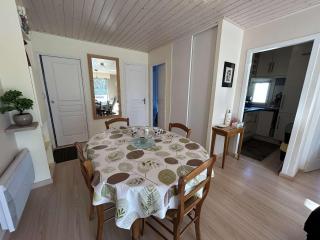 Appartement confortable proche plage avec balcon - Saint-Jean-de-Monts, 2 chambres, parking inclus - FR-1-224C-245 - 2