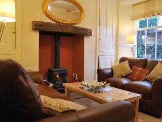 Bonnie Cottage - 9