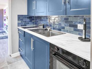 Four Oaks Cottage - 3