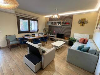 TwinStars apartment with courtyard and view - 9