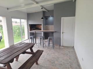 Casa con Barbacoa en ALtos de San Carlos Colonia del Sacramento - 7