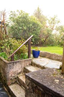 Beautiful & Peaceful Garden Retreat at 'The Lower Deck' - 5