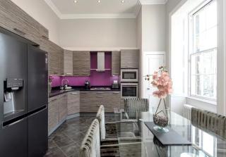 Luxury 3 bed flat Edinburgh - 5