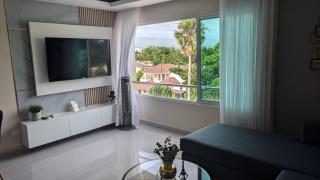 Modern Family suite with a view! - 4
