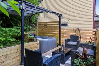 2 King Beds w Hot Tub Near Butler St - 3