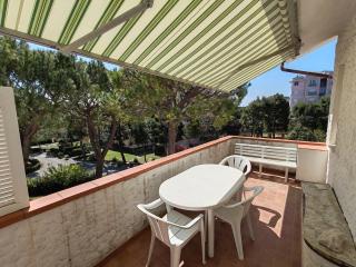 Trilocale vicino al mare con ampio balcone - 4