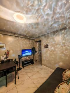 1BR near the Airport - 6