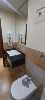 Polly Hotel Saurimo - 7