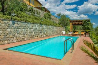 Apartment With Terrace And Pool Near Lucca - 7