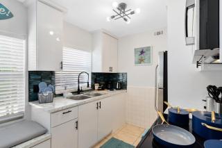 Ocean 17 - Seaglass Cottage - 4