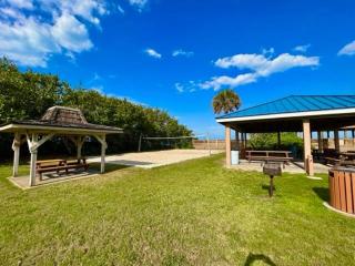 Ocean 6 - Surfside - 7