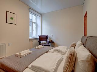 Merķeļa Central 2BR Apartment - 6