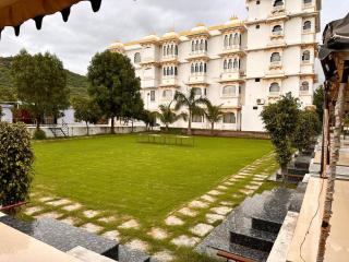 Dreams Resort Udaipur - 4