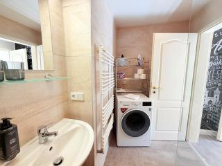 Amaroo - Serviced Apartment "Andy" - 4