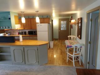 Maine Nest Comfy 2 Bedroom Apartment - Orrington - 6