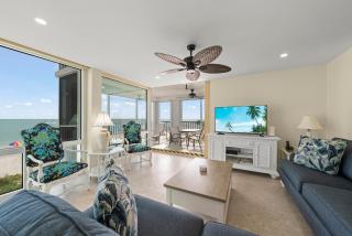 Island Beach Club #360D - 8