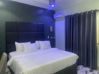 Transvent Hotel And Suites - 5