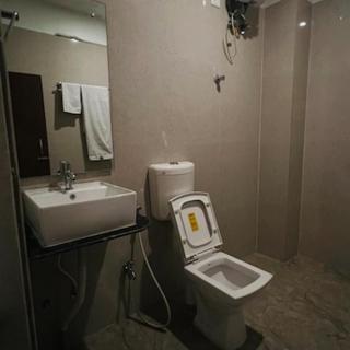 Saria Hotel & Banquet Hall - 4