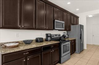 5 Bedrooms 5 Bathrooms Crystal Cove 1042TD - 3