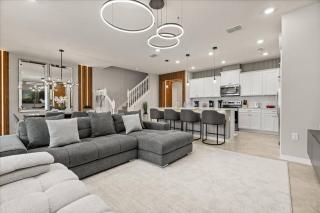 5 BD 4.5 BA Windsor Cay 16125 PF - 9