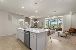 5 BD 4.5 BA Windsor Cay 16142 CC - 2