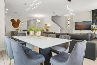 5 Bedrooms 4 Bathrooms Storey Lake 5007 WA - 7