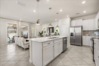 5 BD 4.5 BA Windsor Cay 1294 SS - 3