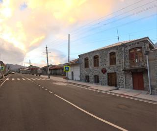 Livana Guesthouse - 9