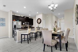 5 Bedrooms 4 Bathrooms Storey Lake 3149 PP - 7