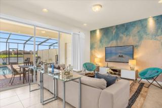 5 Bedrooms 4.5 BathroomsWindsor Westside8874GC - 8